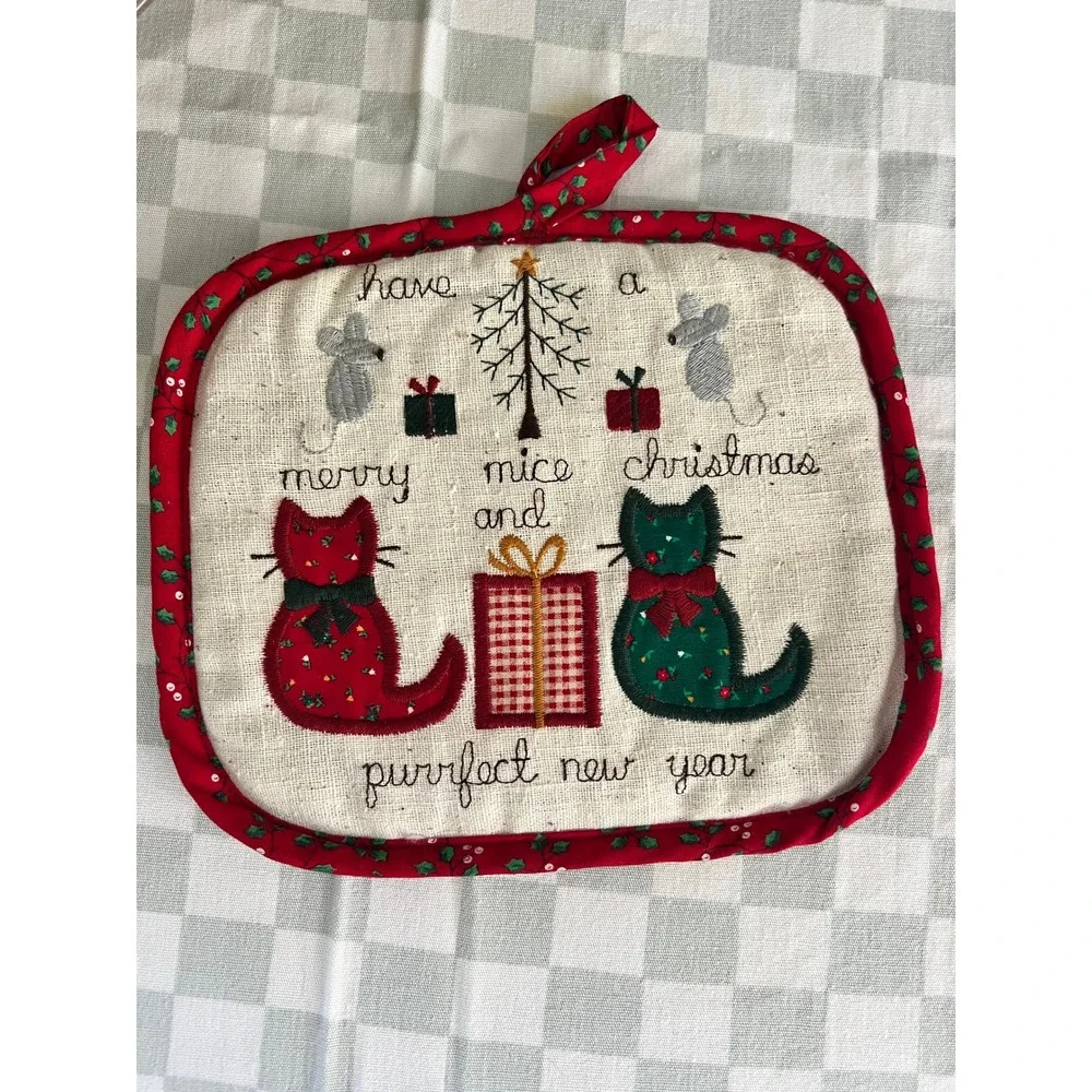 Embroidered Christmas Pot Holder Merry Mice Purrfect New Year Holiday Decor